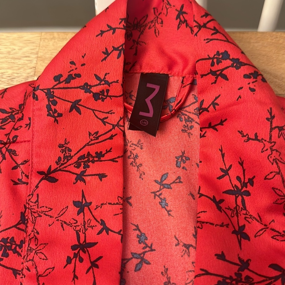 MAIDENFORM SATIN ROBE - Picture 4 of 5